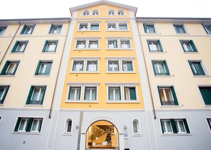 Rialto Apart Otel 4*